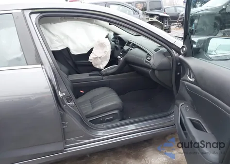 2019 Honda Insight Touring from USA, damaged, VIN 19XZE4F95KE027694